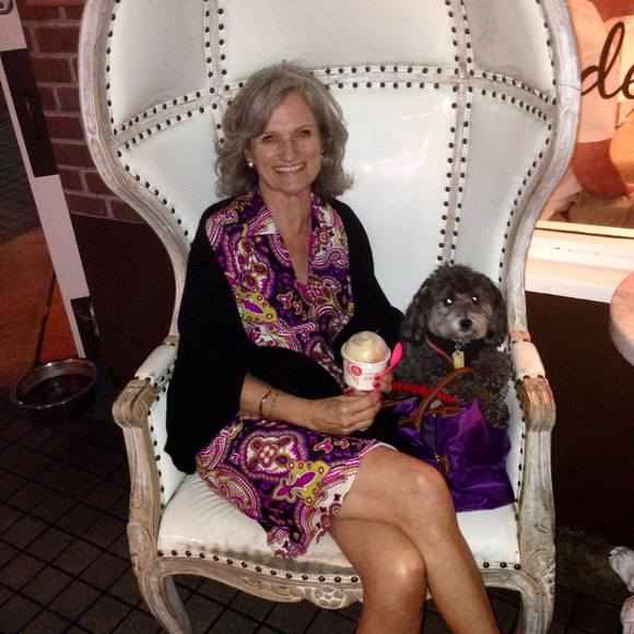 Meet your Posher, Felicia - Picture 1 of 1